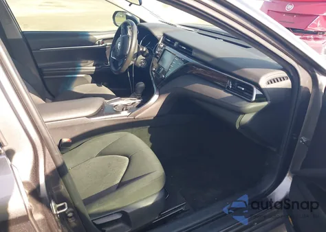 2020 Toyota Camry Le from USA, damaged, VIN 4T1C11AK4LU891550